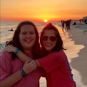 Meet your Posher, Abby